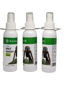 Gaiam Yoga Mat Wash All-Natural Cleaning Spray 4 Fl Oz 118ml